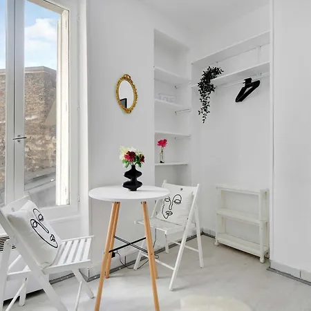 Tatil Evi Charming 2p - 11th Bastille *